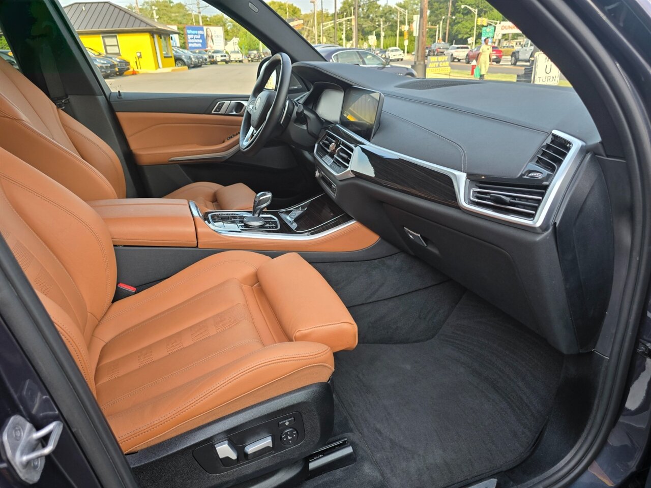 2021 BMW X5 xDrive40i - Photo 16 - Red Bank, NJ 07701