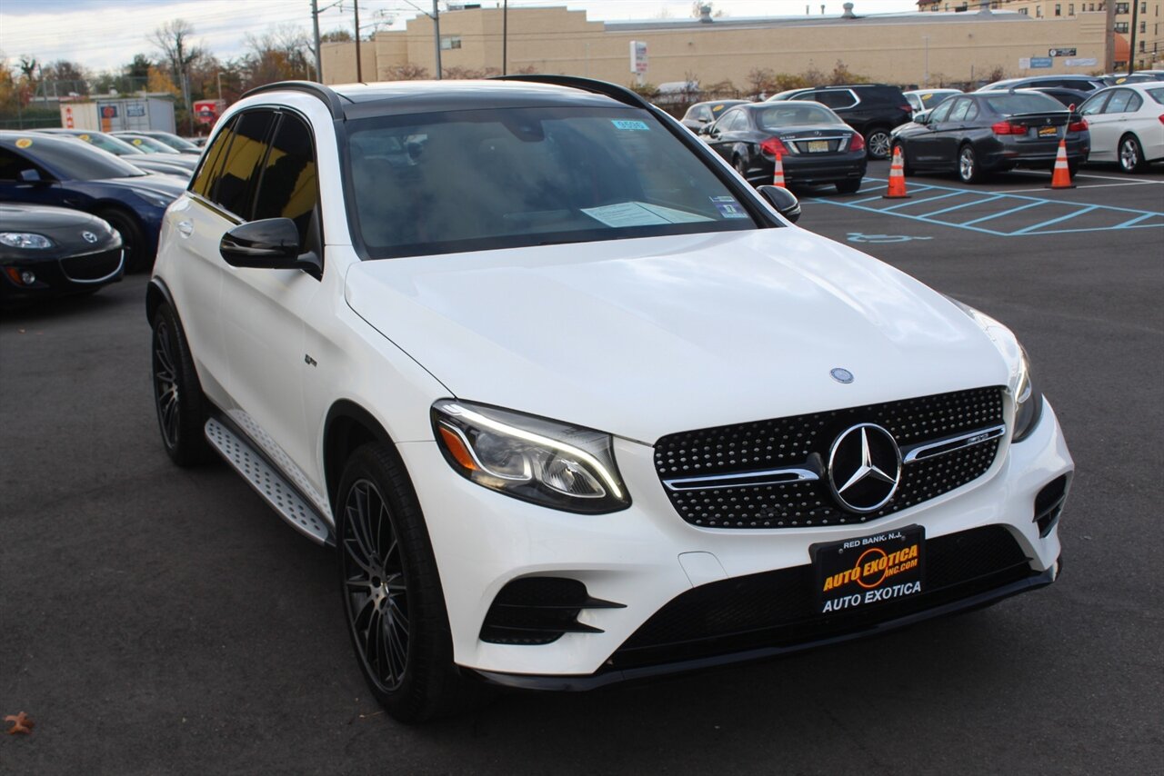 2017 Mercedes Benz GLC 43 AMG photo 3