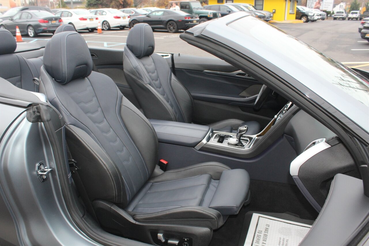 2022 BMW M850xi Convertible - Photo 22 - Red Bank, NJ 07701
