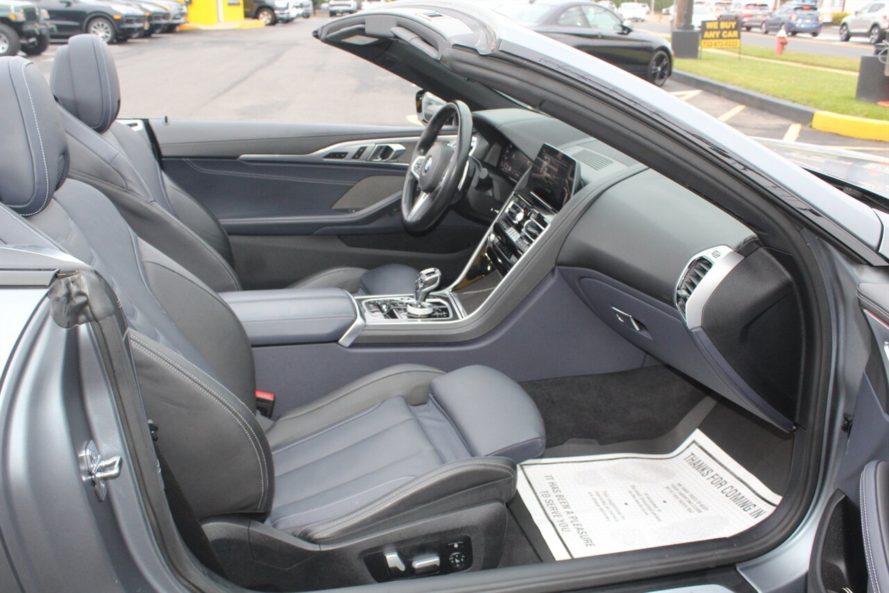2022 BMW M850xi Convertible - Photo 21 - Red Bank, NJ 07701
