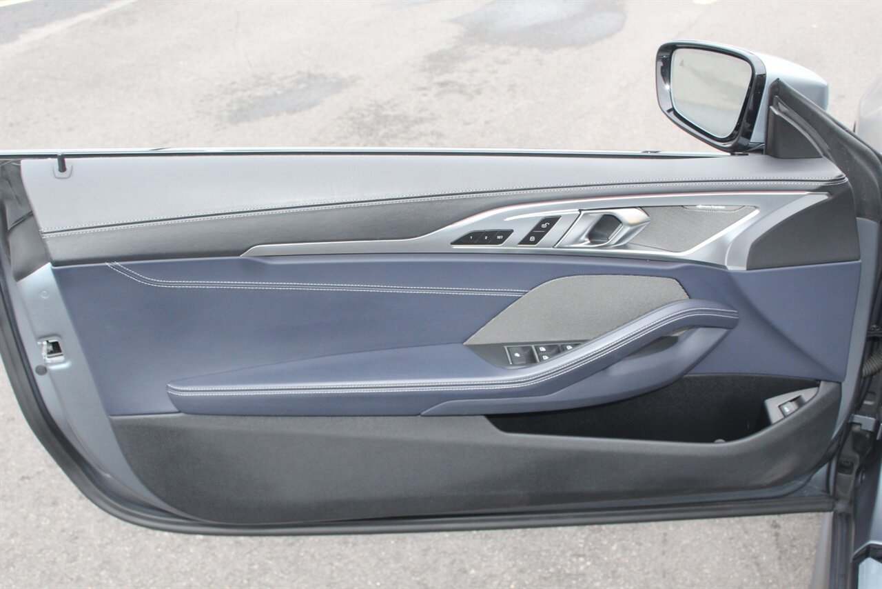 2022 BMW M850xi Convertible - Photo 27 - Red Bank, NJ 07701