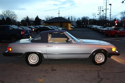 1983 Mercedes-Benz 380 SL   - Photo 26 - Red Bank, NJ 07701