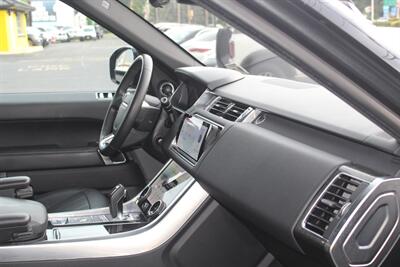 2020 Land Rover Range Rover Sport HSE   - Photo 18 - Red Bank, NJ 07701