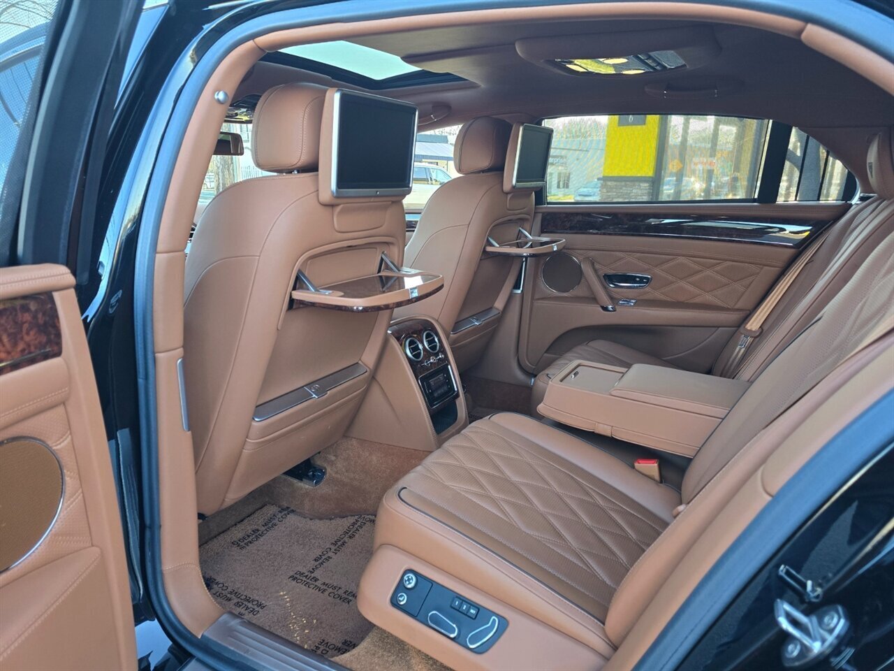 2014 Bentley Flying Spur W12 - Photo 24 - Red Bank, NJ 07701