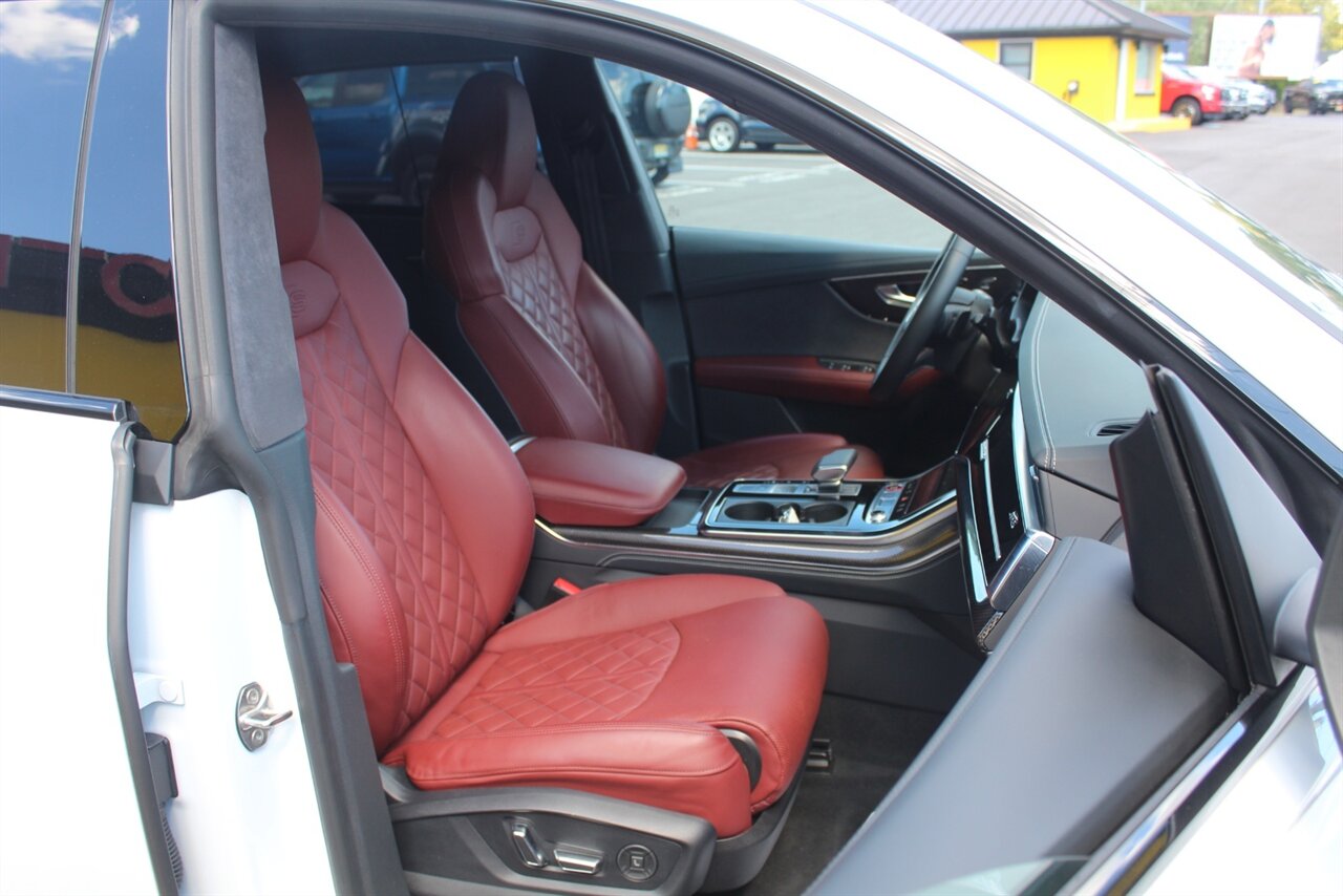 2023 Audi SQ8 4.0T quattro Prestig - Photo 18 - Red Bank, NJ 07701