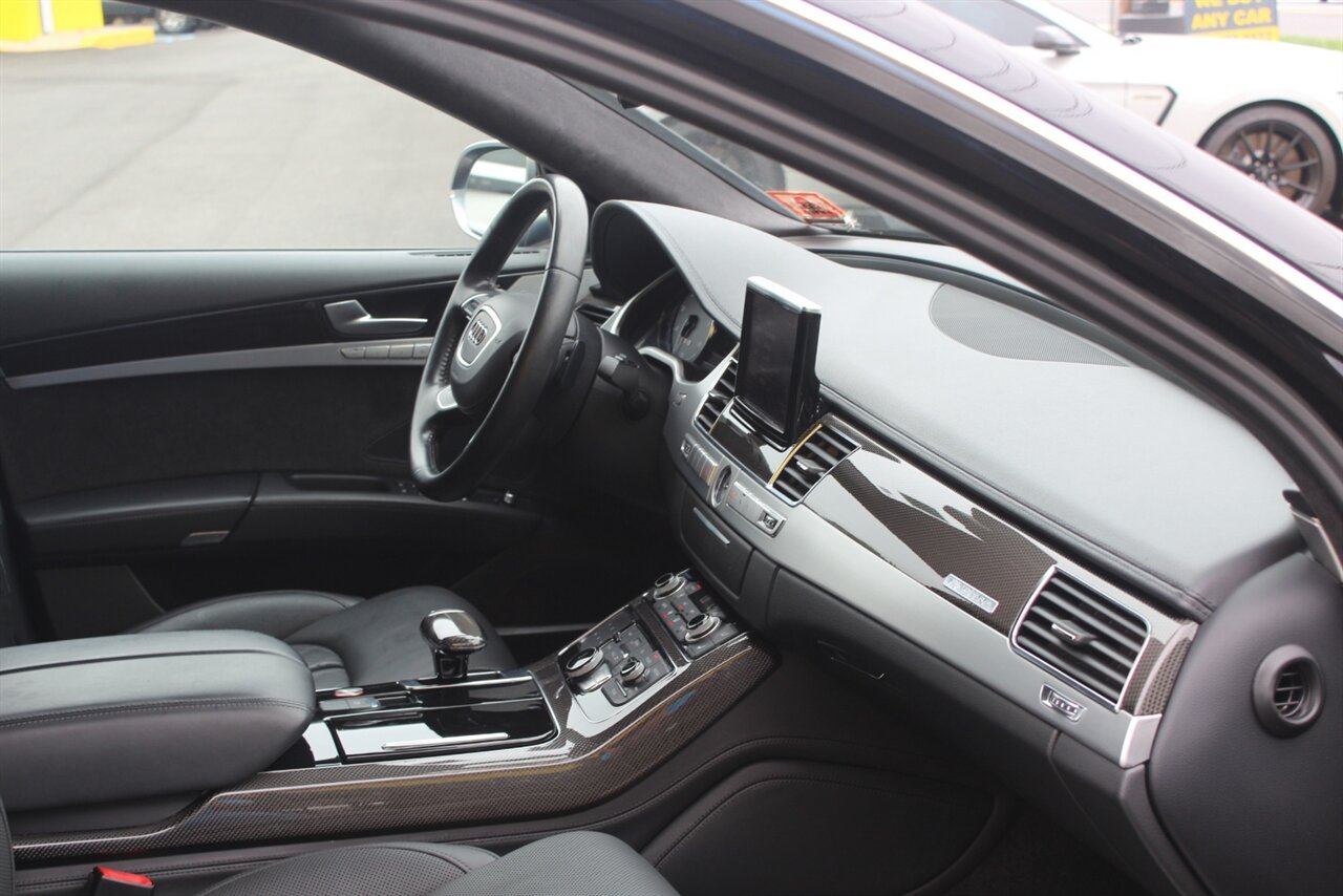 2014 Audi S8 4.0T quattro - Photo 22 - Red Bank, NJ 07701