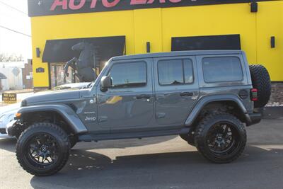 2019 Jeep Wrangler Unlimited Sahara   - Photo 24 - Red Bank, NJ 07701