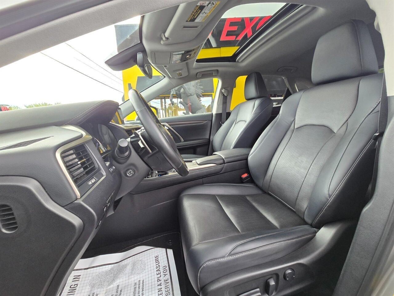 2021 Lexus RX 350 - Photo 13 - Red Bank, NJ 07701