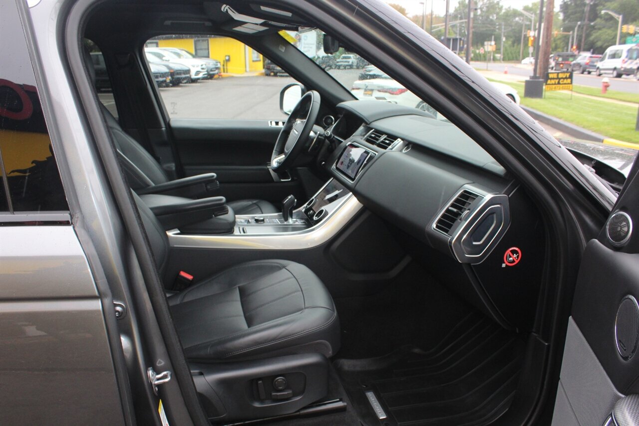 2018 Land Rover Range Rover Sport Supercharged Dynamic photo 14