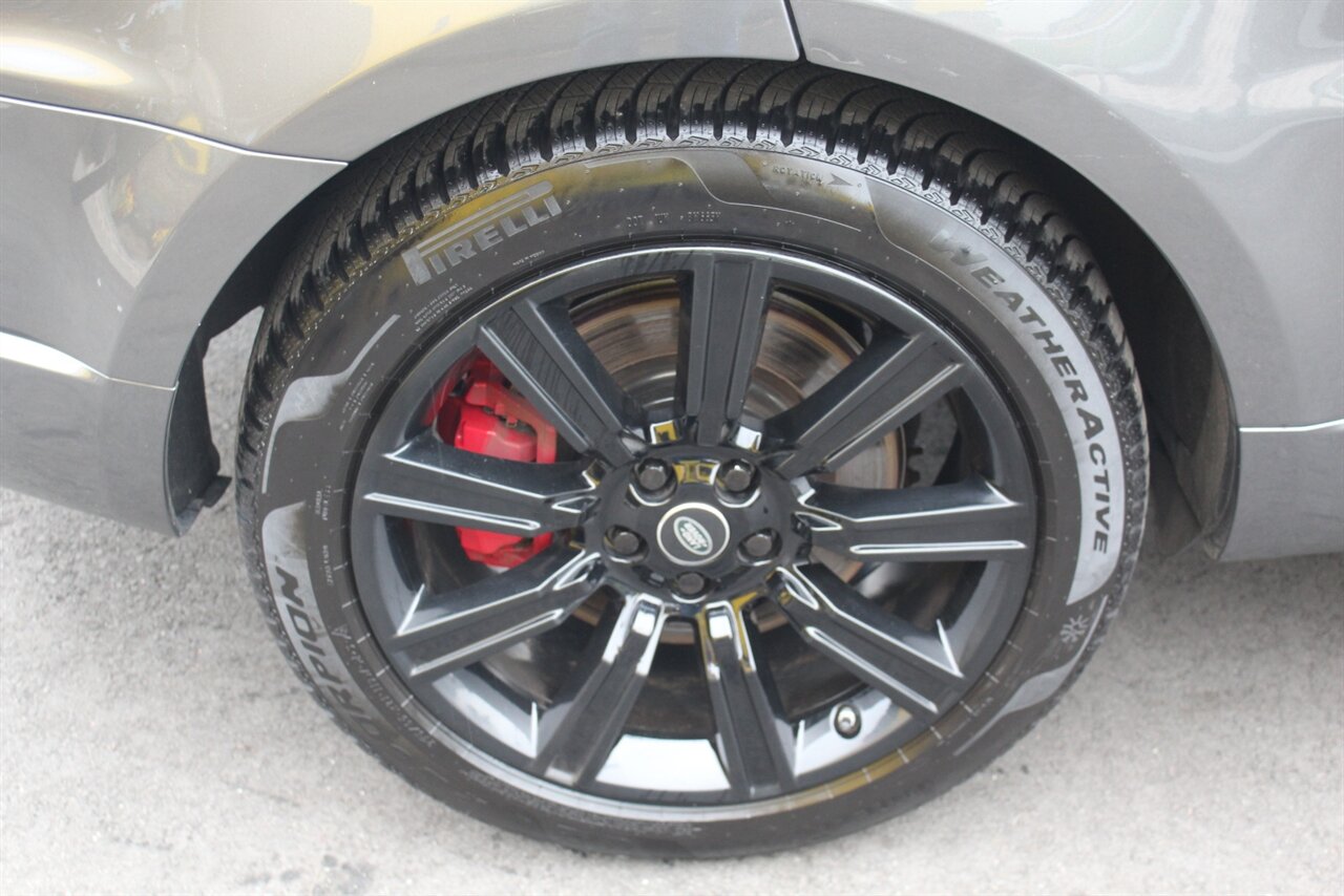 2018 Land Rover Range Rover Sport Supercharged Dynamic photo 26