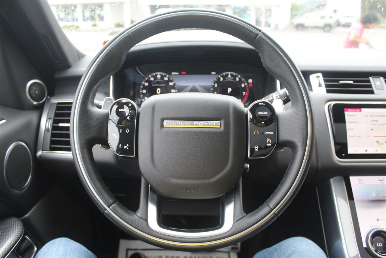 2018 Land Rover Range Rover Sport Supercharged Dynamic photo 2