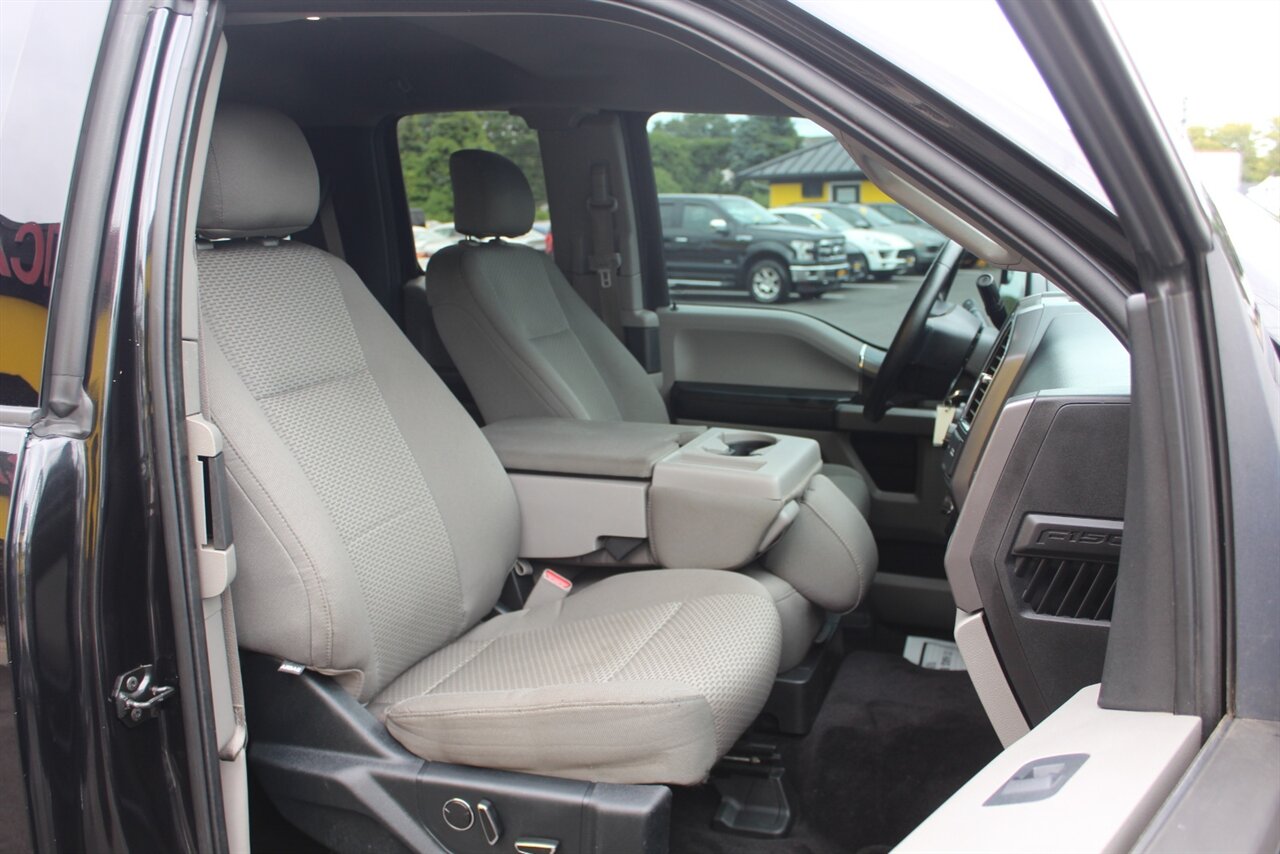2015 Ford F-150 XLT - Photo 12 - Red Bank, NJ 07701