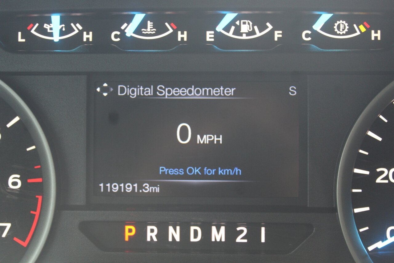 2015 Ford F-150 XLT - Photo 5 - Red Bank, NJ 07701