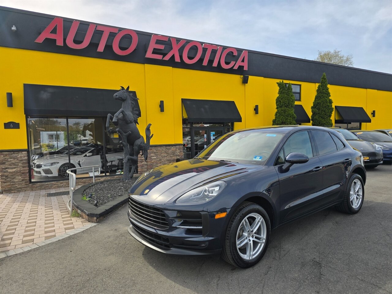 2020 Porsche Macan Base