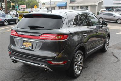 2019 Lincoln MKC Select   - Photo 3 - Red Bank, NJ 07701