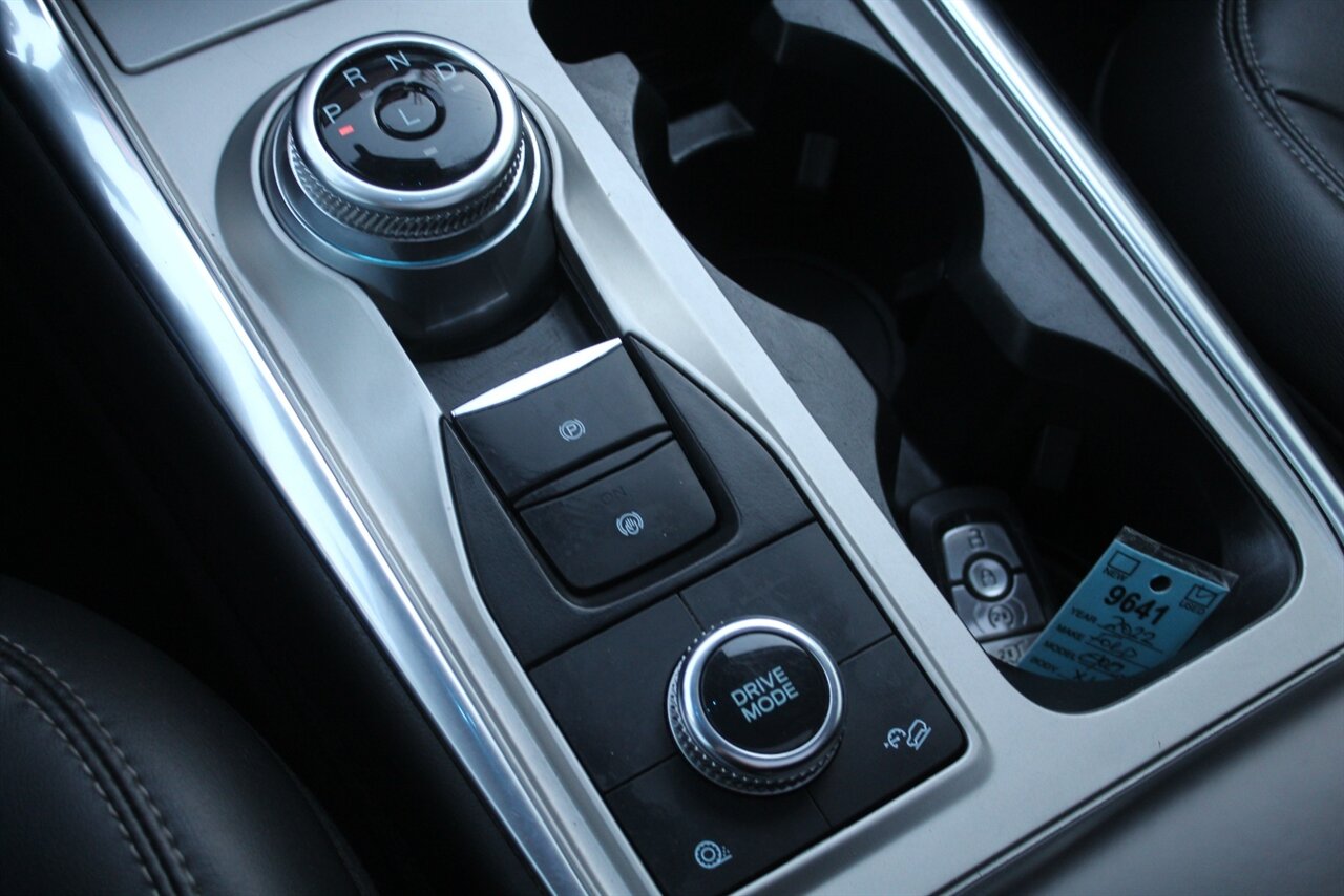 2022 Ford Explorer XLT - Photo 9 - Red Bank, NJ 07701