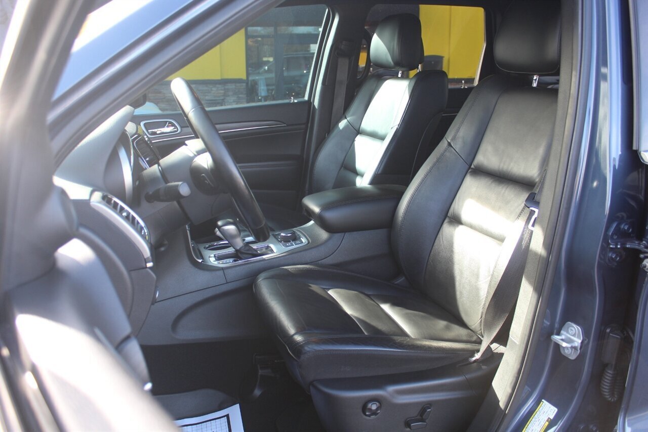 2020 Jeep Grand Cherokee Limited - Photo 12 - Red Bank, NJ 07701