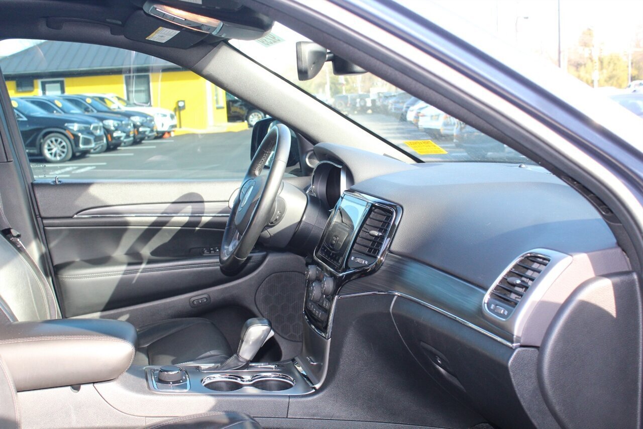 2020 Jeep Grand Cherokee Limited - Photo 18 - Red Bank, NJ 07701