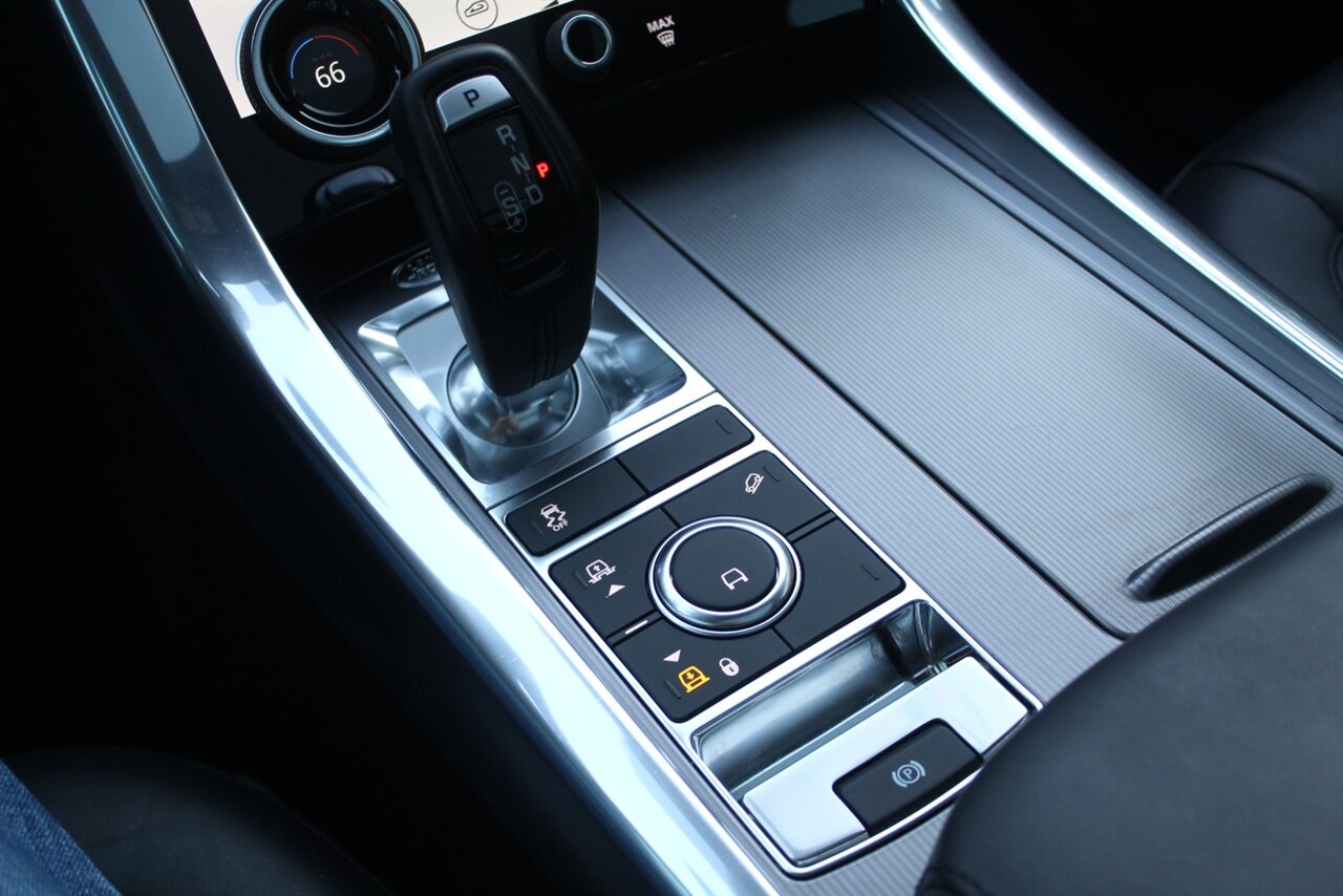 2019 Land Rover Range Rover Sport HSE - Photo 8 - Red Bank, NJ 07701
