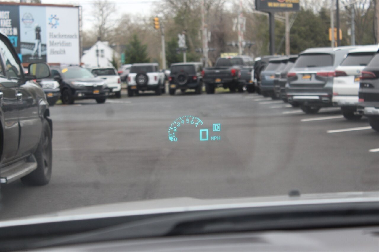 2015 GMC Acadia Denali - Photo 11 - Red Bank, NJ 07701