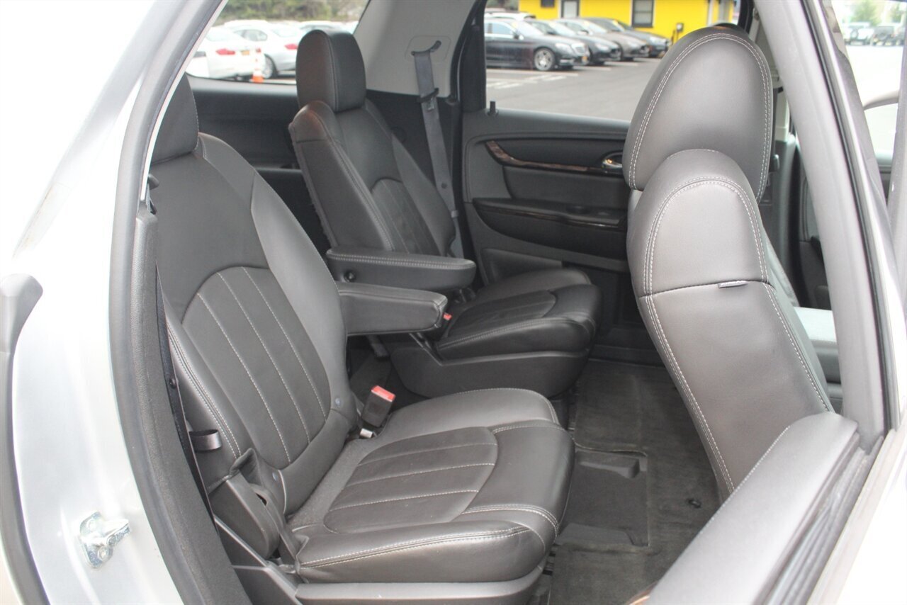 2015 GMC Acadia Denali - Photo 18 - Red Bank, NJ 07701