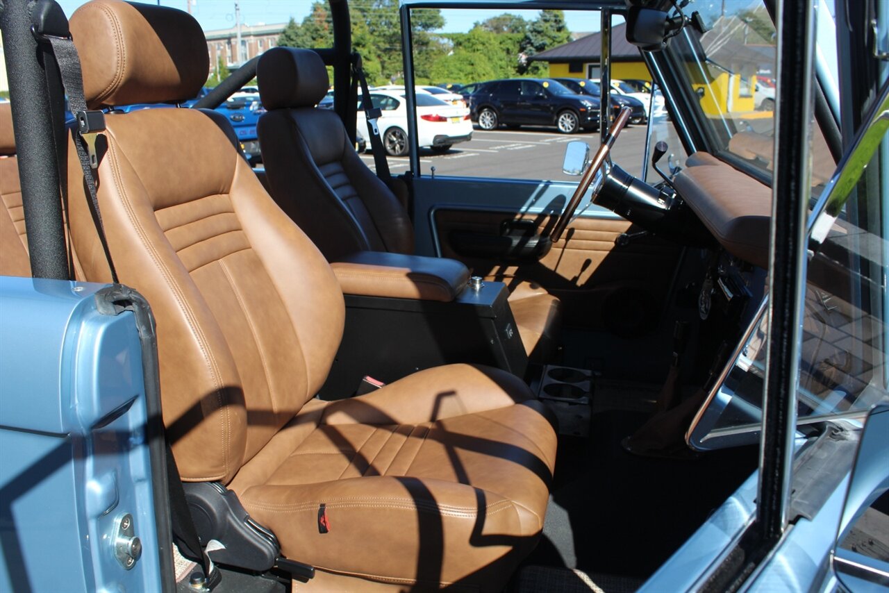 1976 Ford Bronco Signature series - Photo 18 - Red Bank, NJ 07701