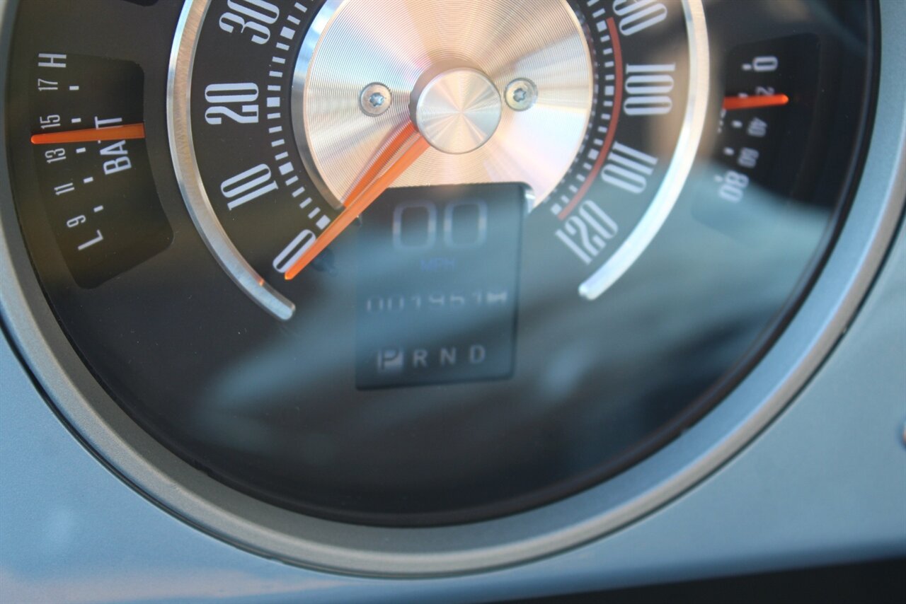 1976 Ford Bronco Signature series - Photo 9 - Red Bank, NJ 07701