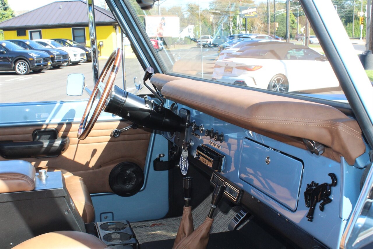 1976 Ford Bronco Signature series - Photo 22 - Red Bank, NJ 07701