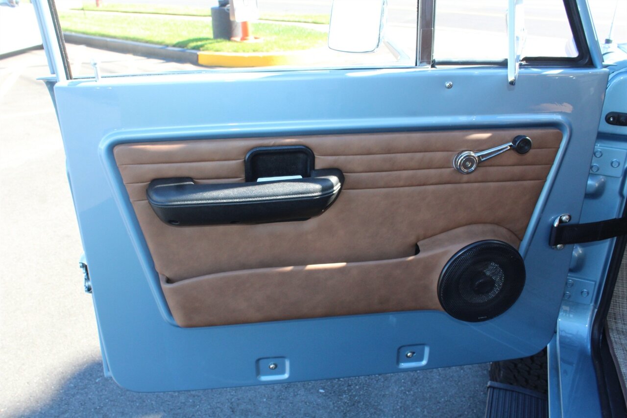 1976 Ford Bronco Signature series - Photo 23 - Red Bank, NJ 07701