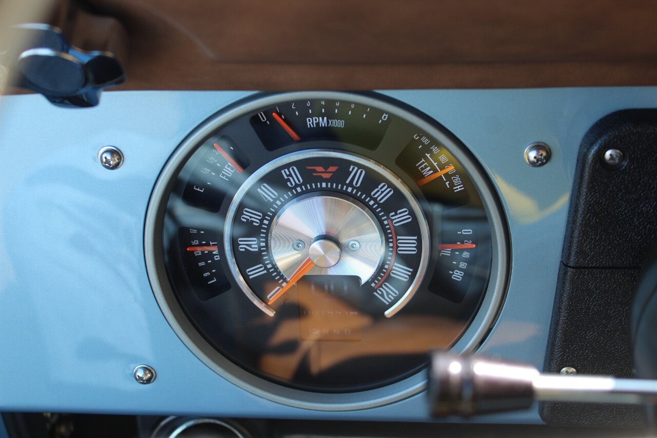 1976 Ford Bronco Signature series - Photo 10 - Red Bank, NJ 07701