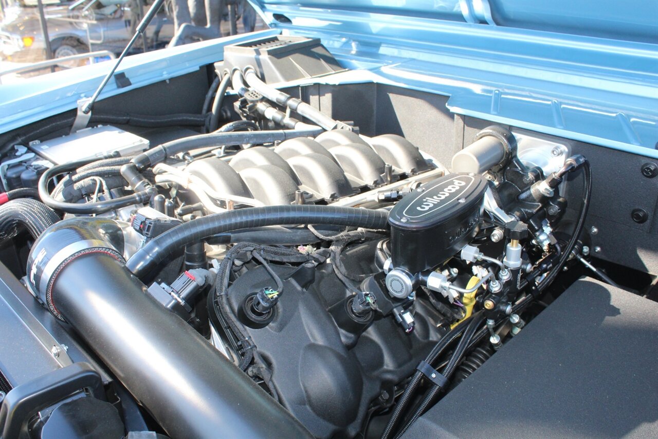 1976 Ford Bronco Signature series - Photo 28 - Red Bank, NJ 07701