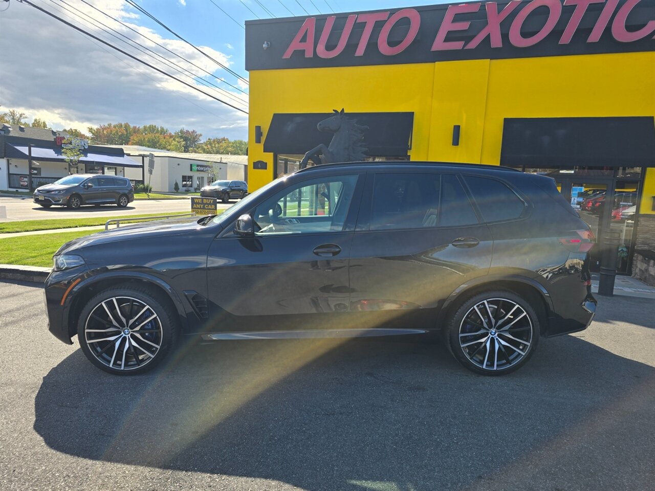 2025 BMW X5 M60i - Photo 25 - Red Bank, NJ 07701