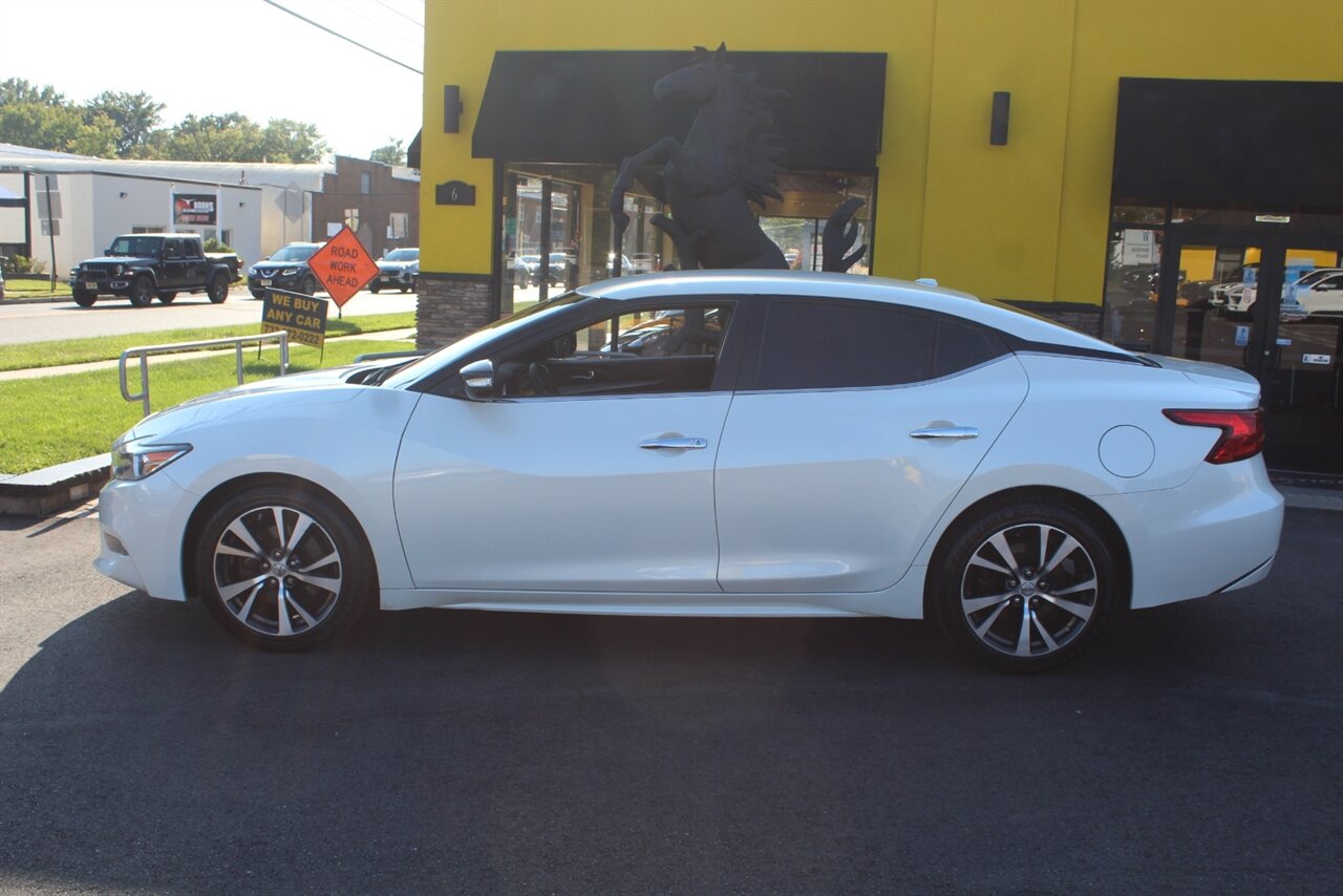 2016 Nissan Maxima SV photo 20
