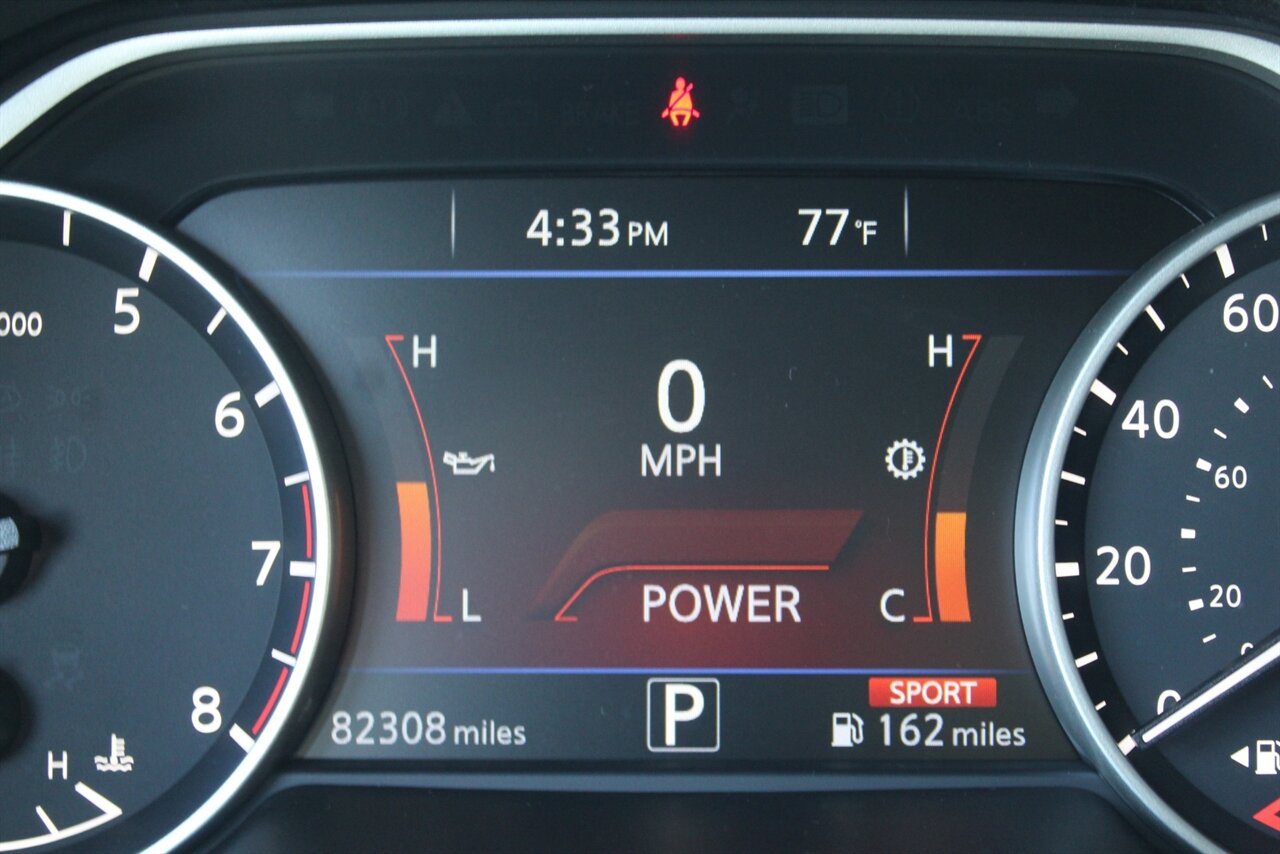 2016 Nissan Maxima SV photo 4