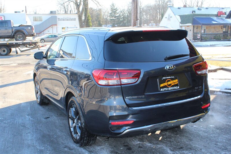 2017 Kia Sorento SX Limited V6  