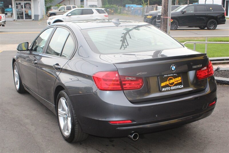 2015 BMW 320i xDrive  