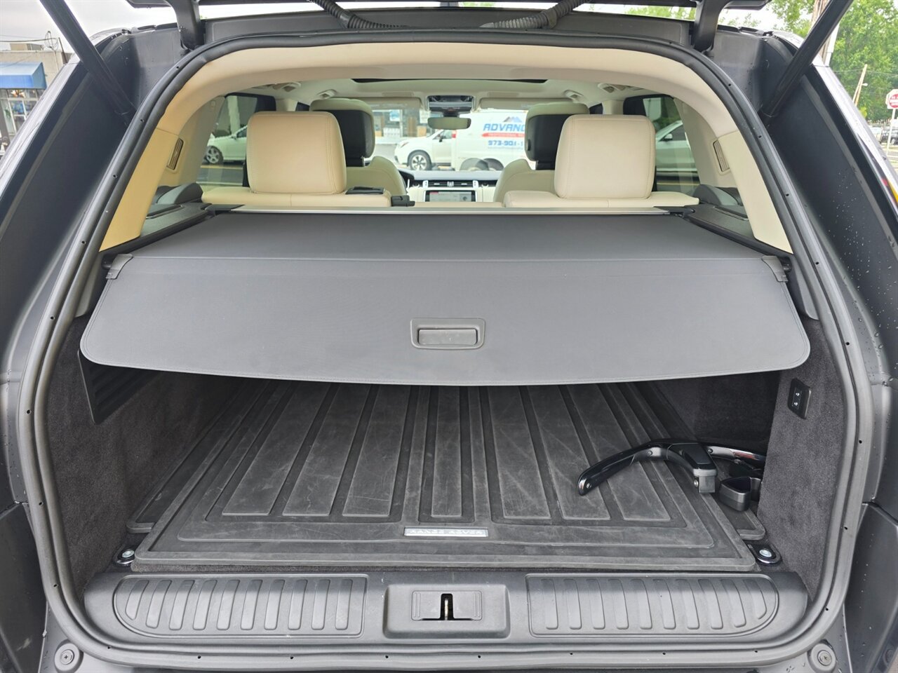 2022 Land Rover Range Rover Sport HST - Photo 23 - Red Bank, NJ 07701