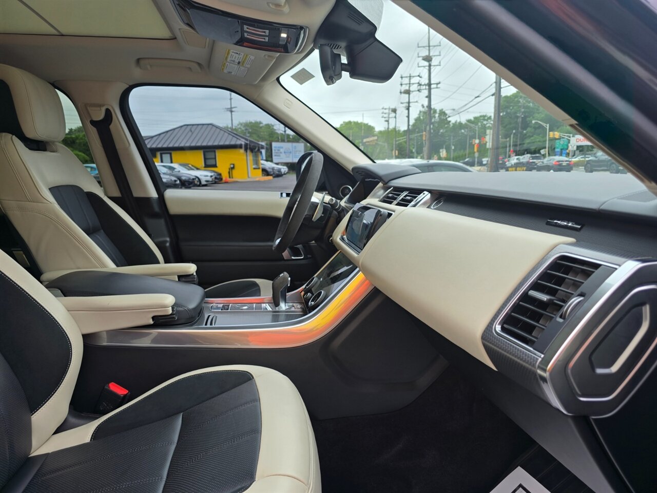 2022 Land Rover Range Rover Sport HST - Photo 21 - Red Bank, NJ 07701