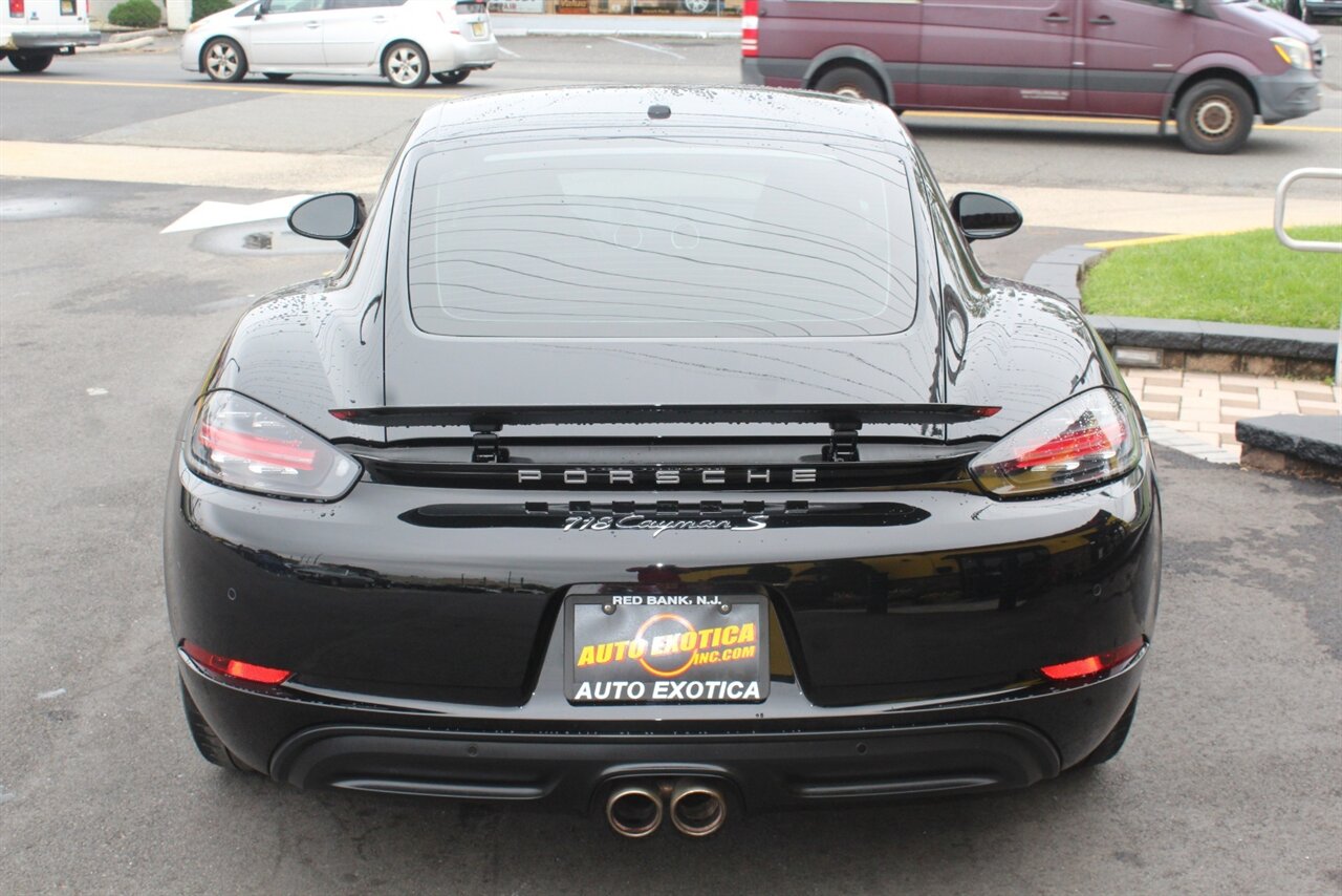 2018 Porsche Cayman S photo 19