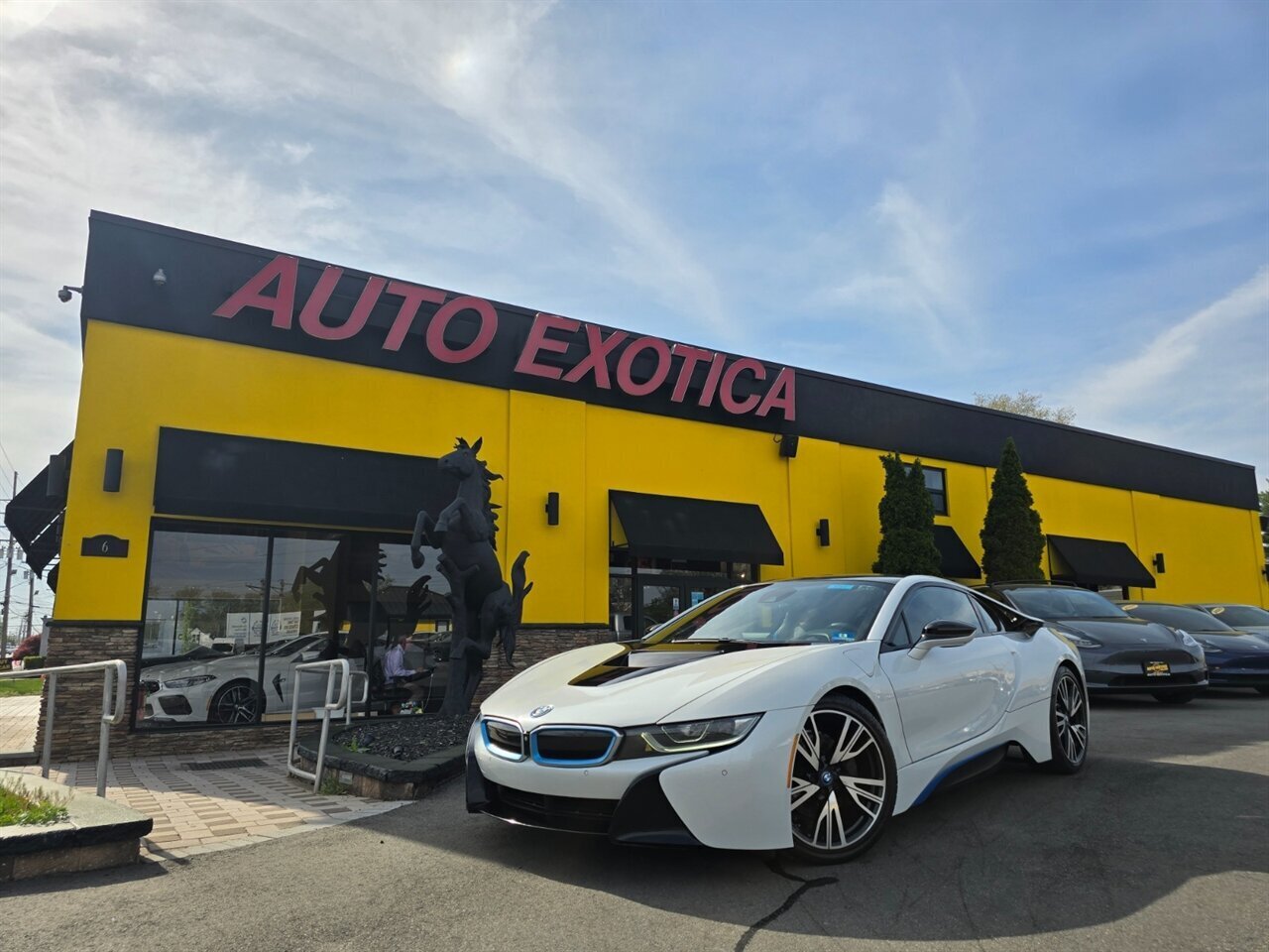 2016 BMW i8   - Photo 1 - Red Bank, NJ 07701