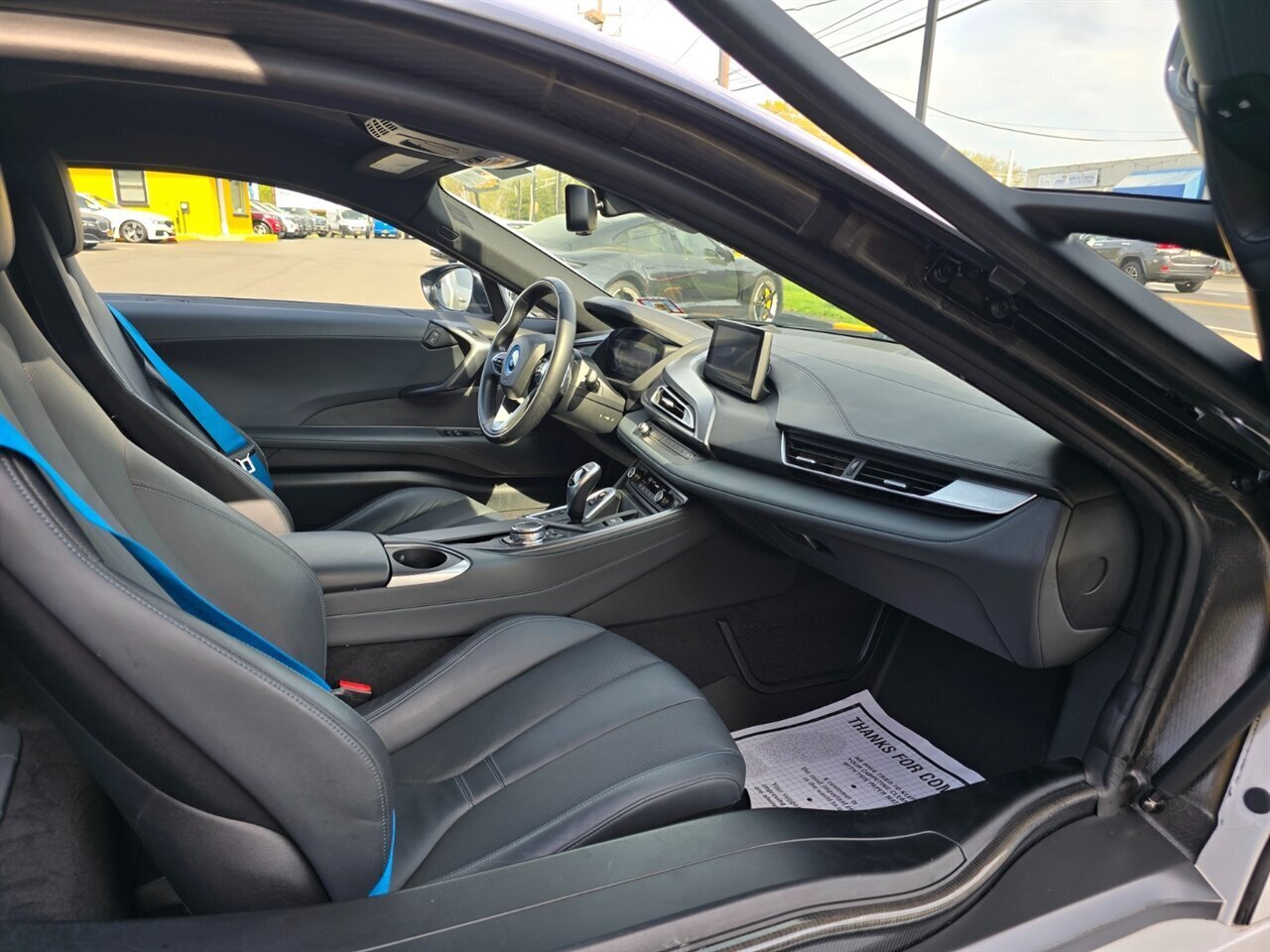 2016 BMW i8 - Photo 19 - Red Bank, NJ 07701