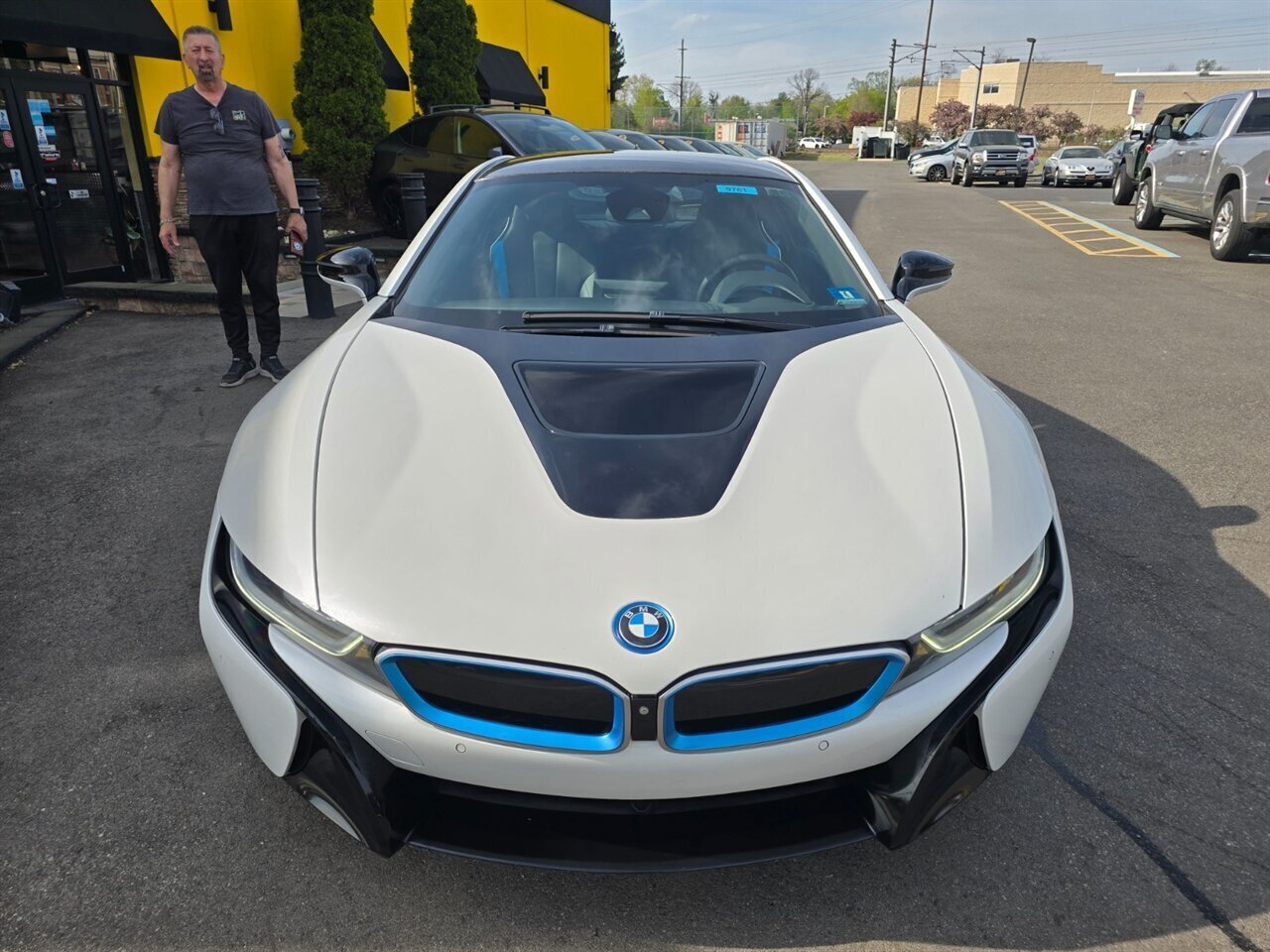 2016 BMW i8 - Photo 26 - Red Bank, NJ 07701