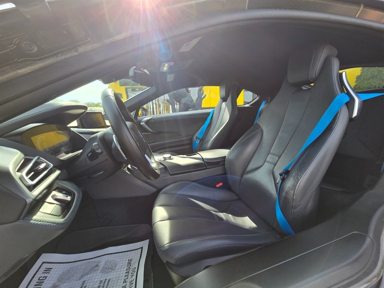 2016 BMW i8 - Photo 18 - Red Bank, NJ 07701