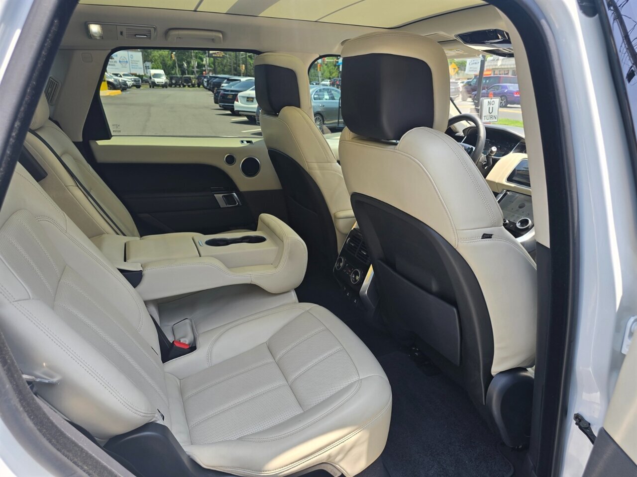 2019 Land Rover Range Rover Sport HSE - Photo 16 - Red Bank, NJ 07701