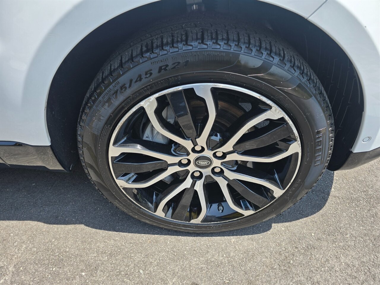 2019 Land Rover Range Rover Sport HSE - Photo 29 - Red Bank, NJ 07701