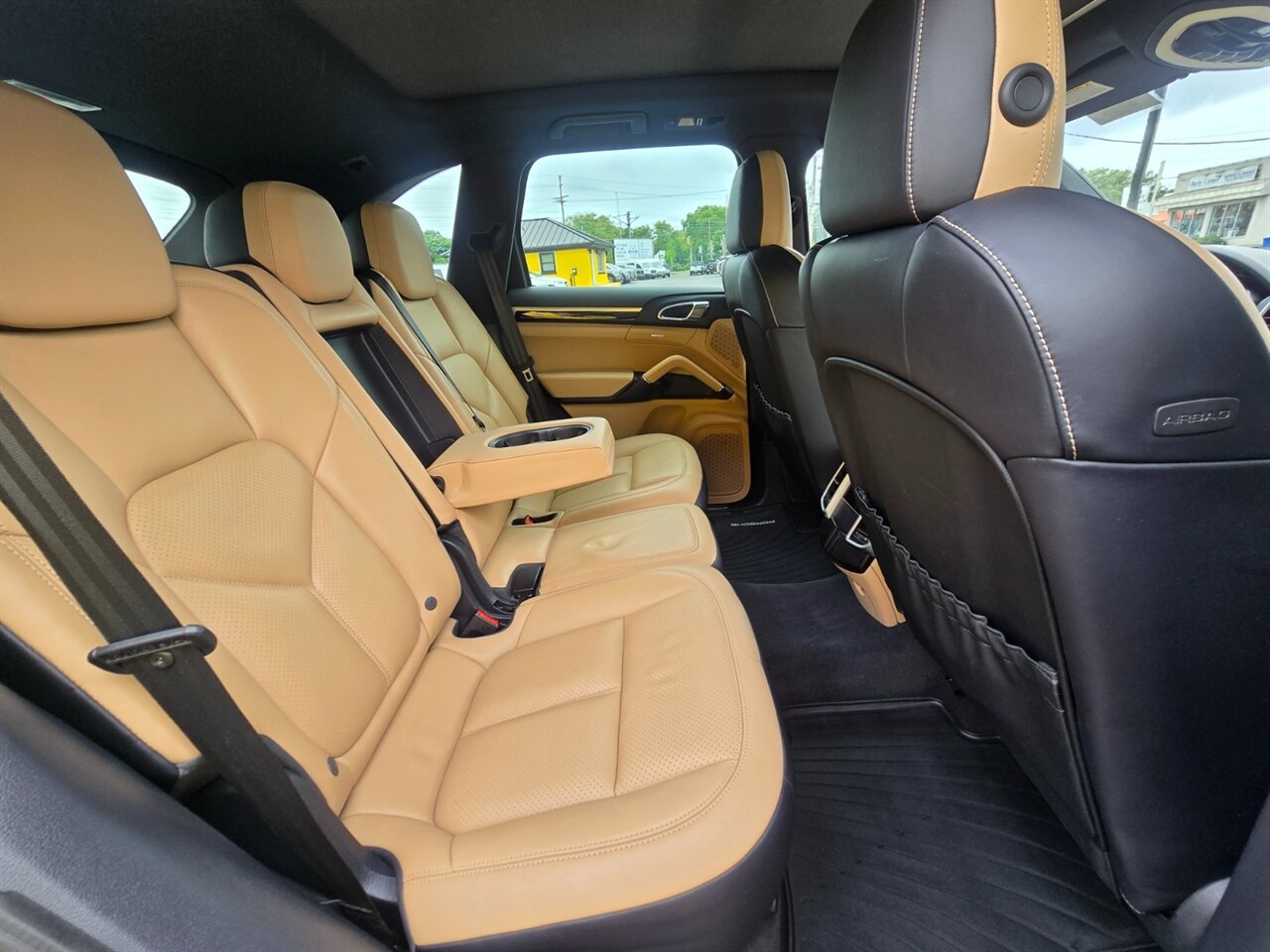 2016 Porsche Cayenne - Photo 17 - Red Bank, NJ 07701