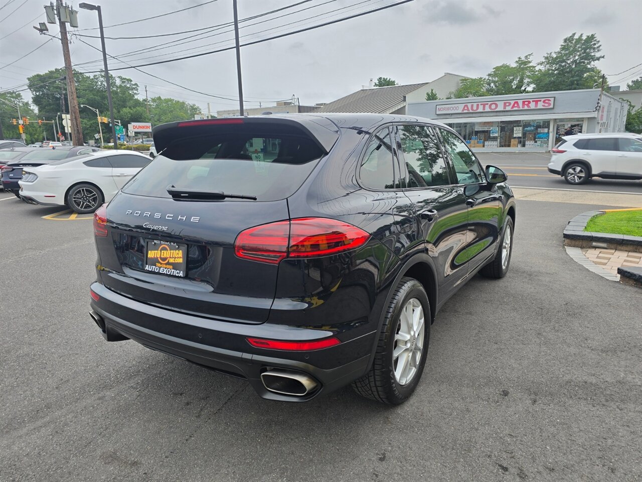 2016 Porsche Cayenne - Photo 3 - Red Bank, NJ 07701