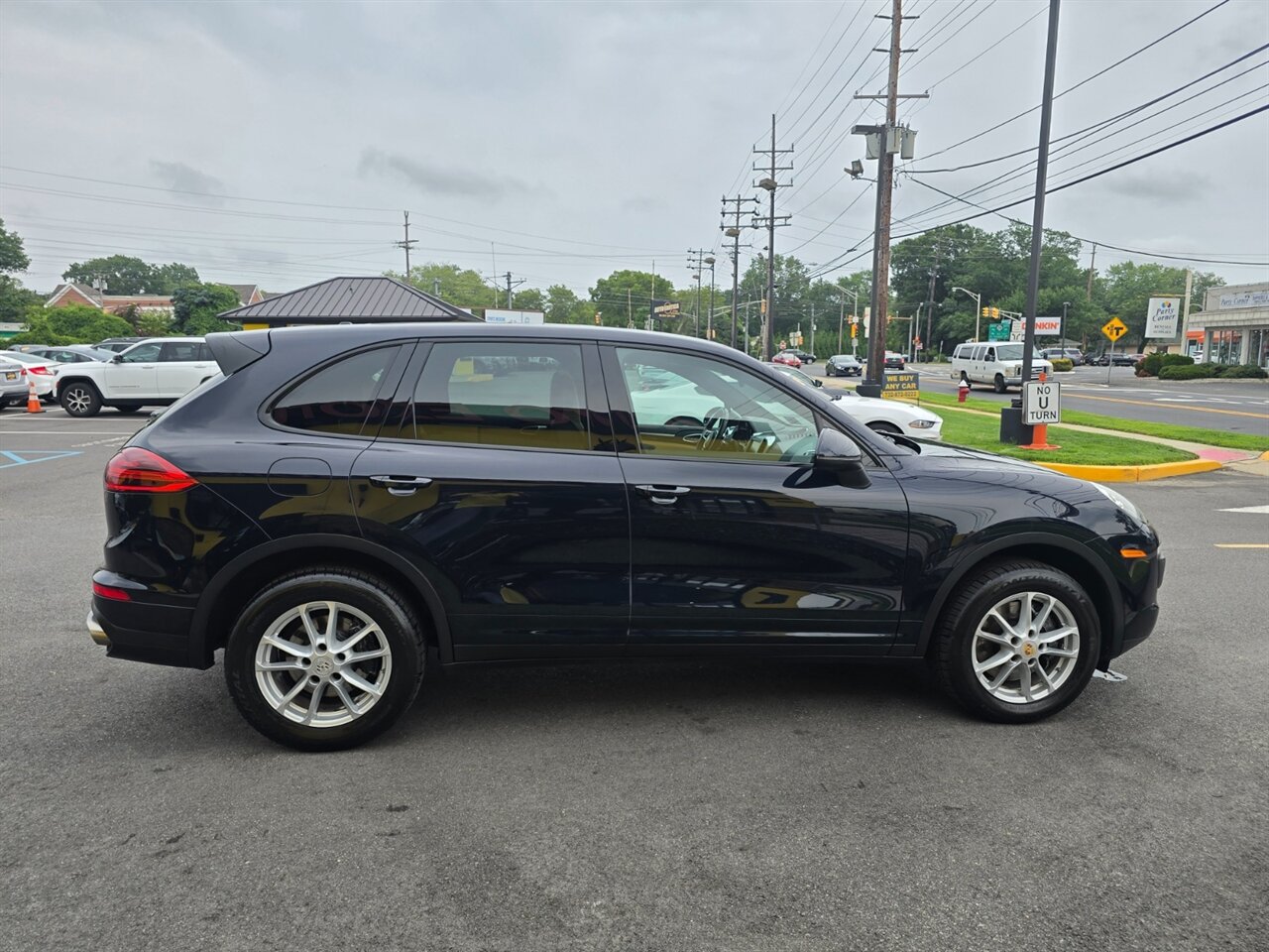 2016 Porsche Cayenne - Photo 25 - Red Bank, NJ 07701