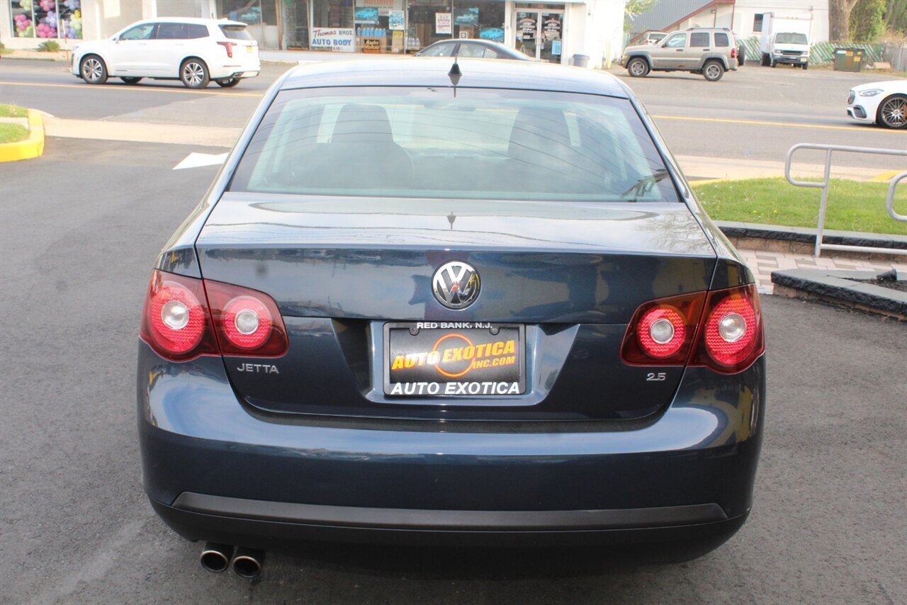 2009 Volkswagen Jetta S PZEV - Photo 19 - Red Bank, NJ 07701