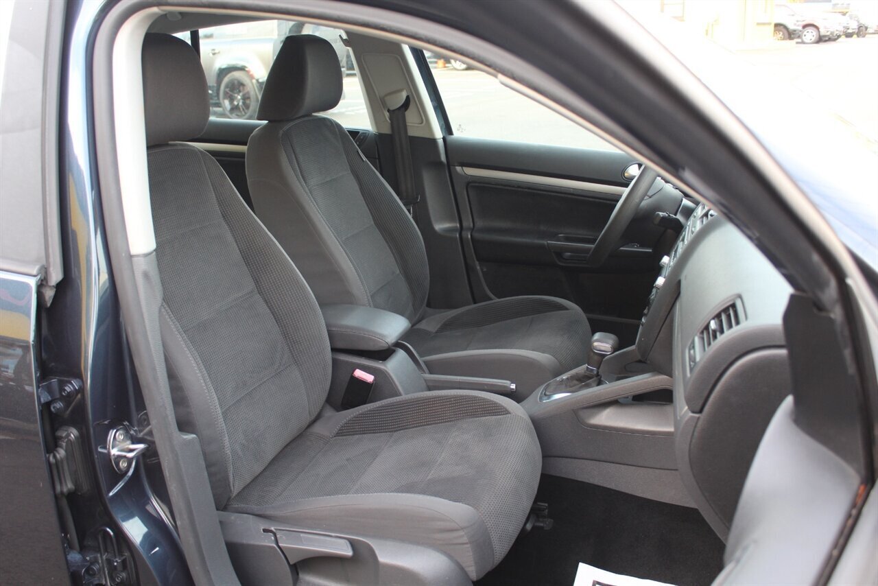 2009 Volkswagen Jetta S PZEV - Photo 11 - Red Bank, NJ 07701